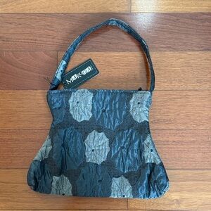 Maruca Black and Gray Shoulder Bag